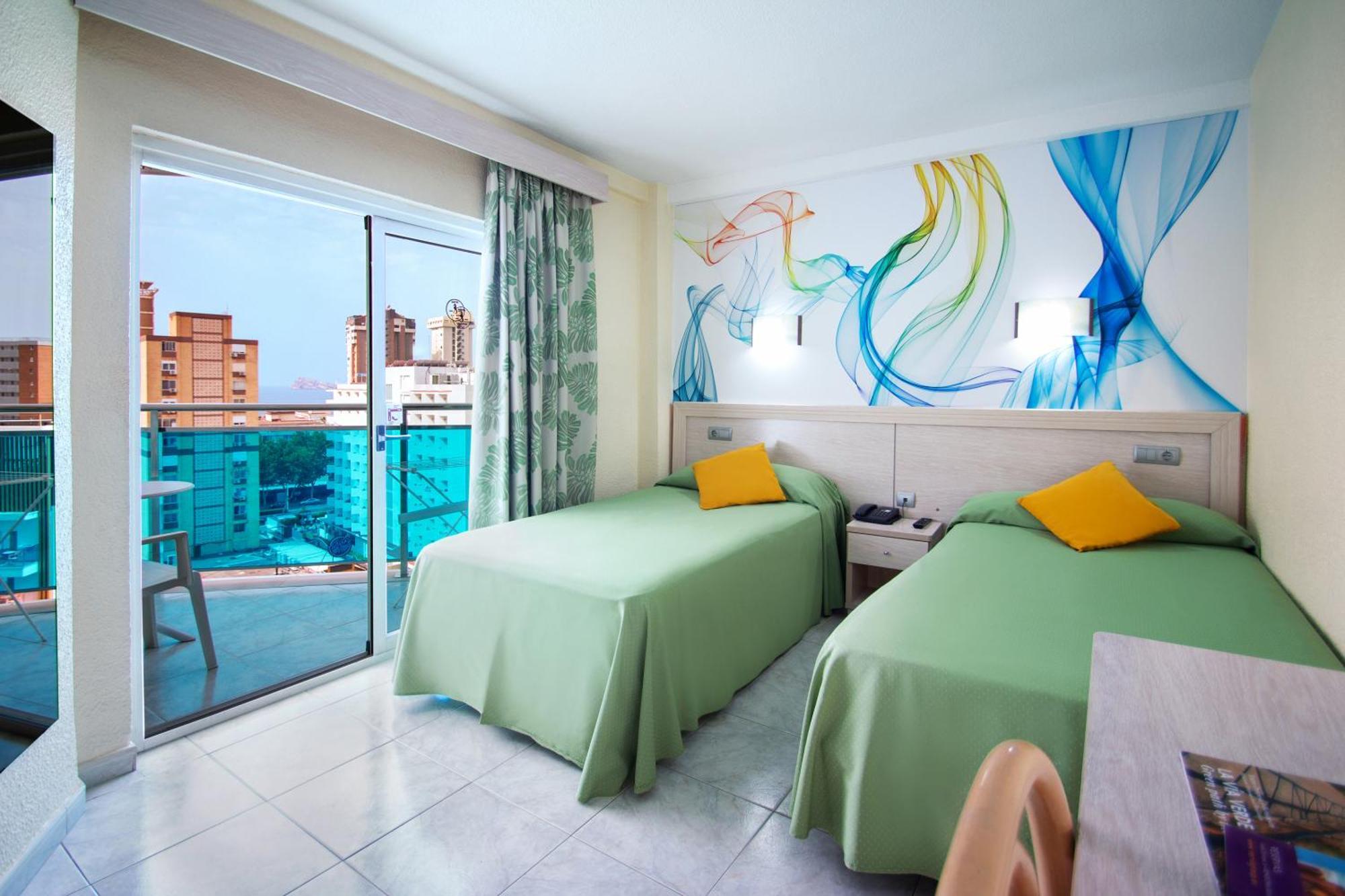 Servigroup Calypso Hotel