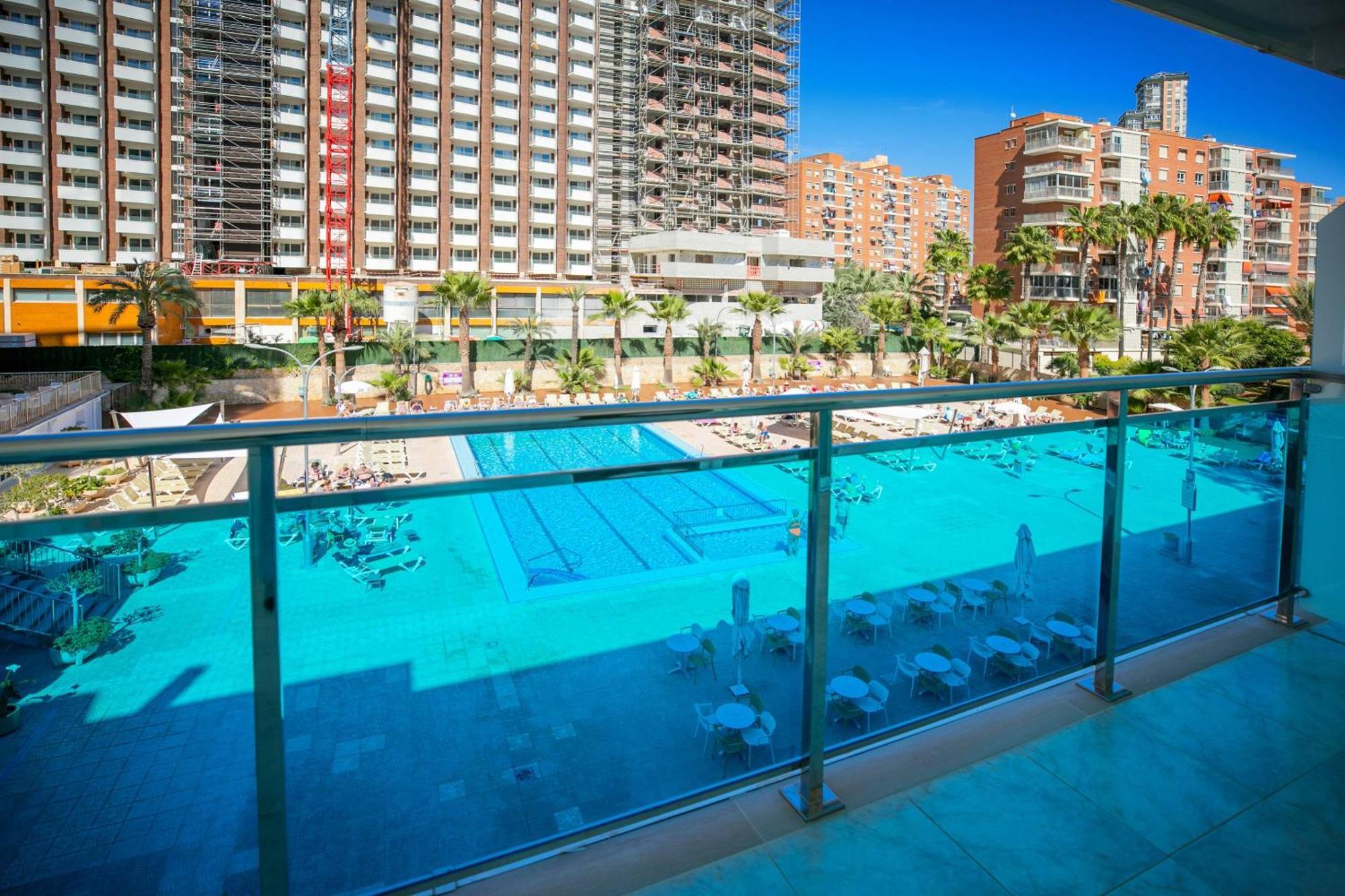 Servigroup Calypso Hotel
